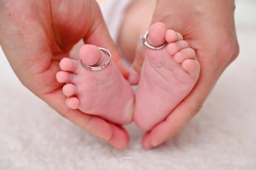 山东孕妇两个月肚子疼